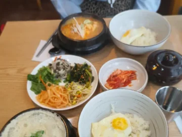 세종시 맛집, 두부의 깊은 맛! 뜨끈한 국물이 끝내주는 두막숨두부 방문 후기