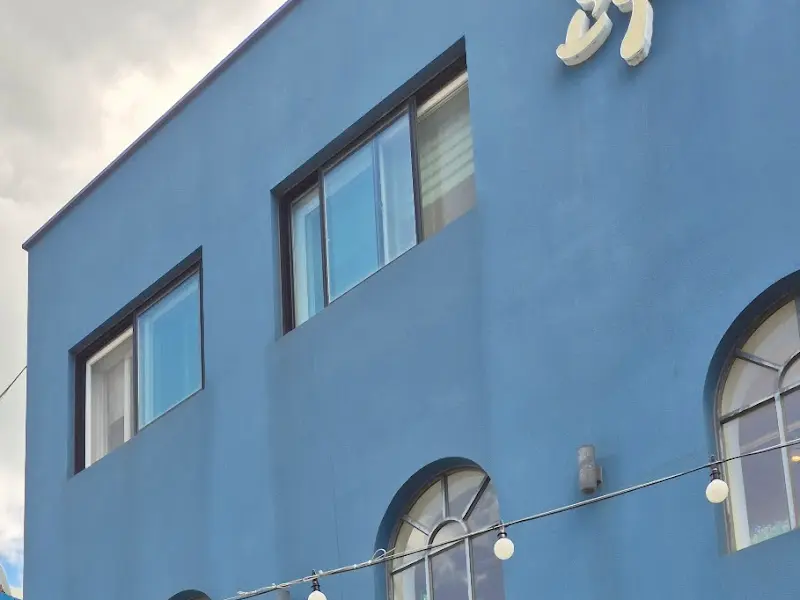 피낭시에 건물 외관