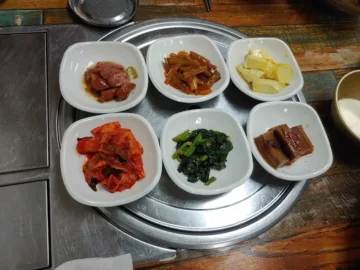 숨겨진 보석을 찾아서, 전곡 맛집 부뚜막에서 즐기는 푸짐한 한 끼