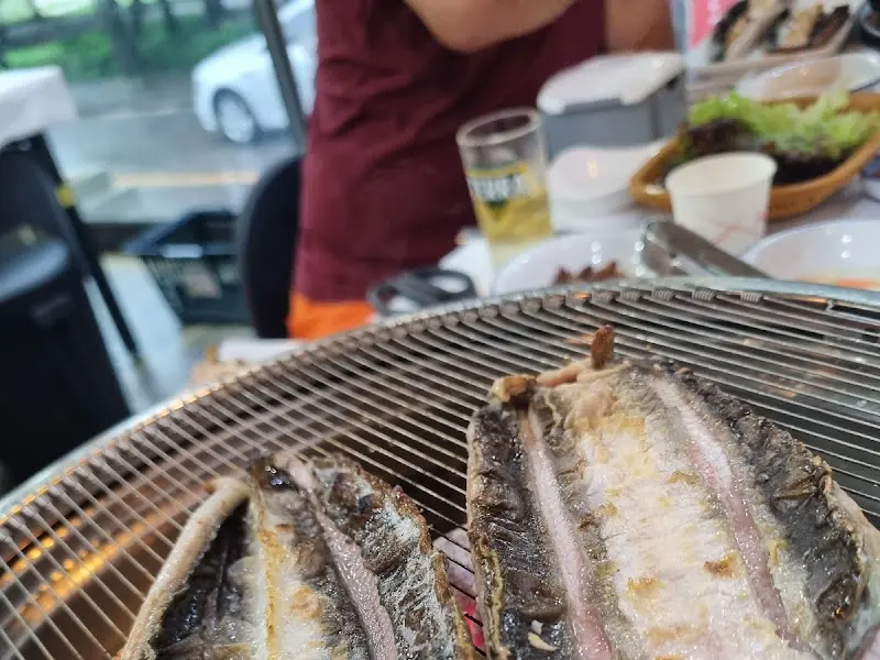 장어 굽는 모습