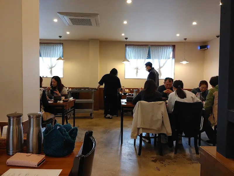 초동순두부 내부