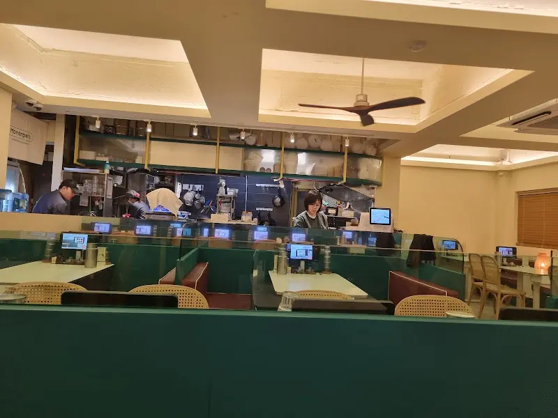 몬아 Petite의 깔끔한 내부