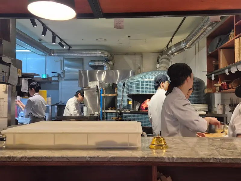 포폴로피자에서 맛본 카프레제 샐러드