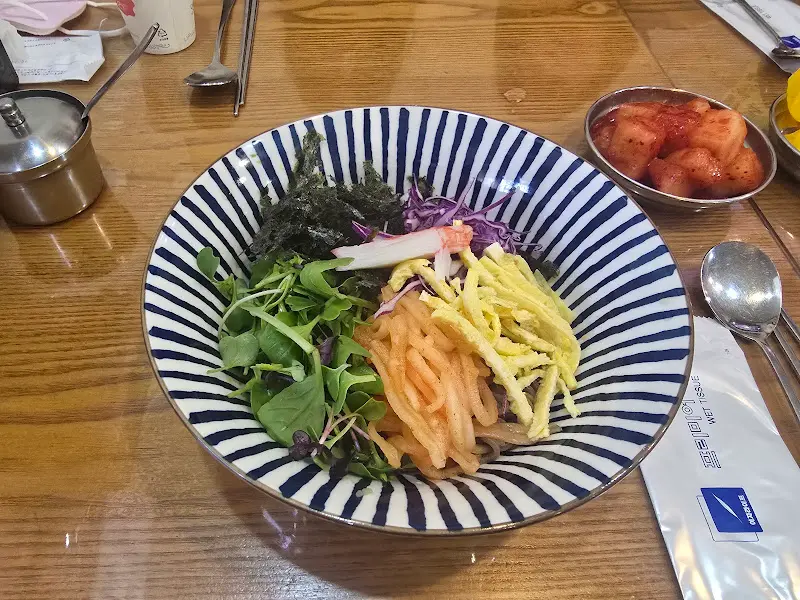 경성모밀 비빔모밀