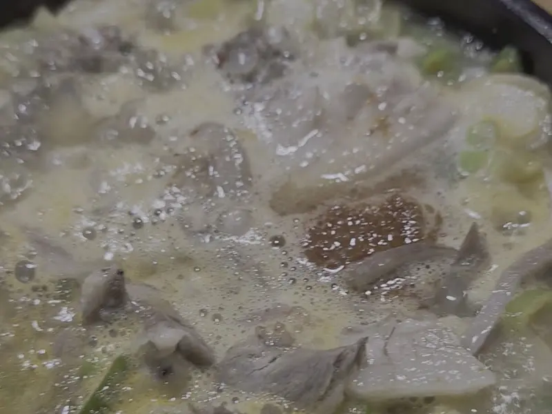 농민백암순대 순대국밥 고기