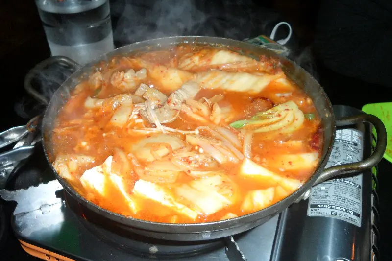 얼큰한 찌개