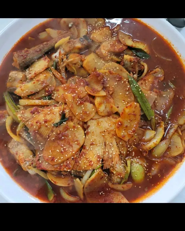 푸짐한 생선찜 한 상