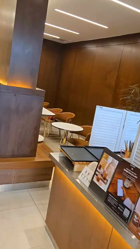 텐퍼센트 커피 내부 모습