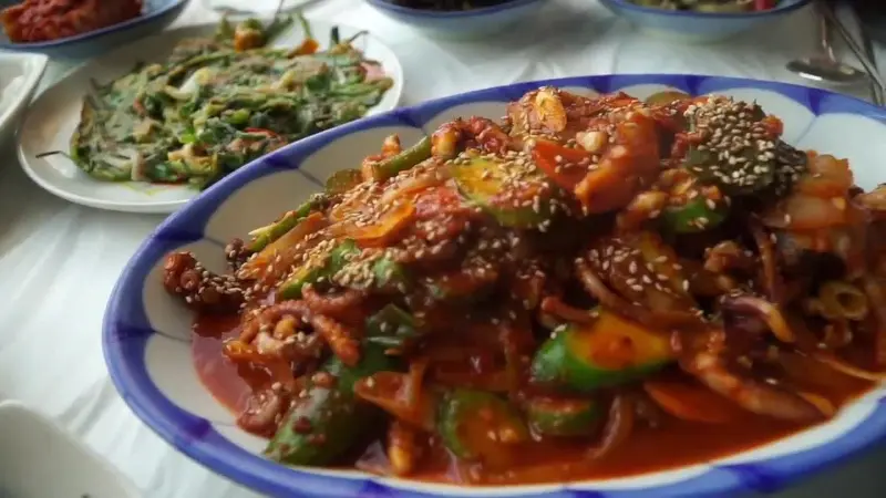 매콤한 낙지볶음