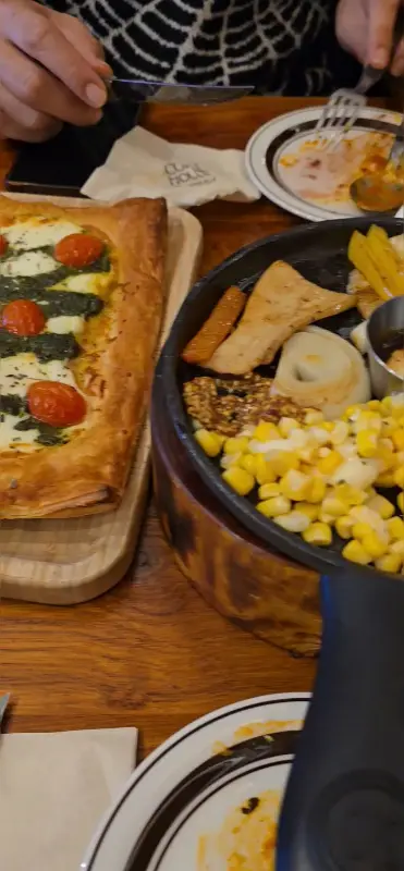 페스츄리 피자의 모습