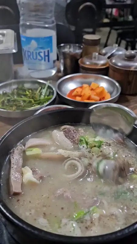 순대국 한 상 차림