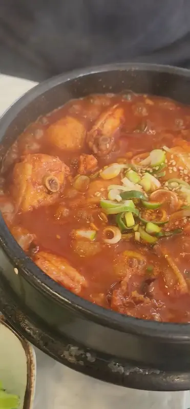 매콤한 솥도리탕