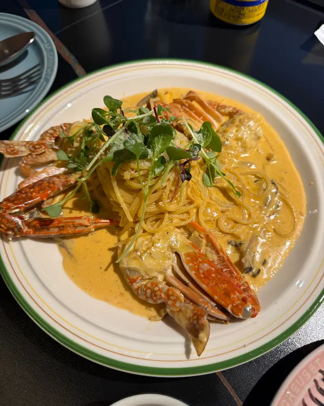 매콤한 꽃게 크림 파스타