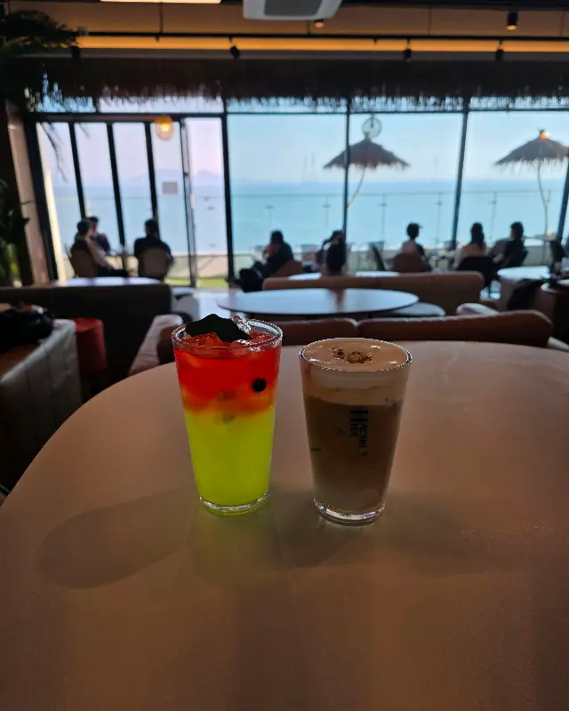 해밀화 카페 내부 좌석