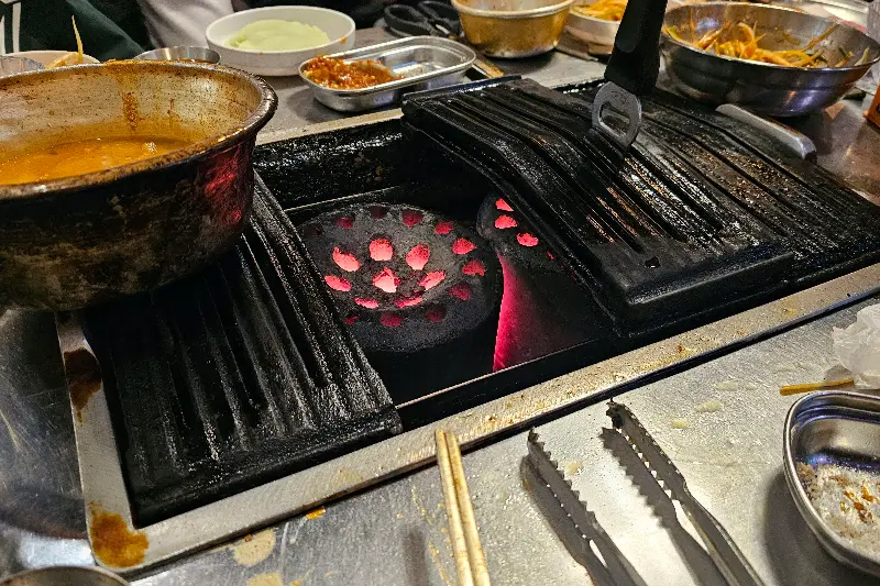 연탄불의 강렬한 화력