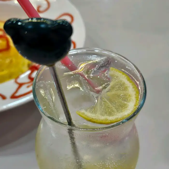 메이드가 그려준 캐릭터 오므라이스