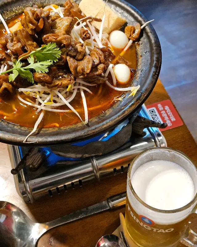 시원한 맥주 한 잔과 함께 즐기는 마라의 밤