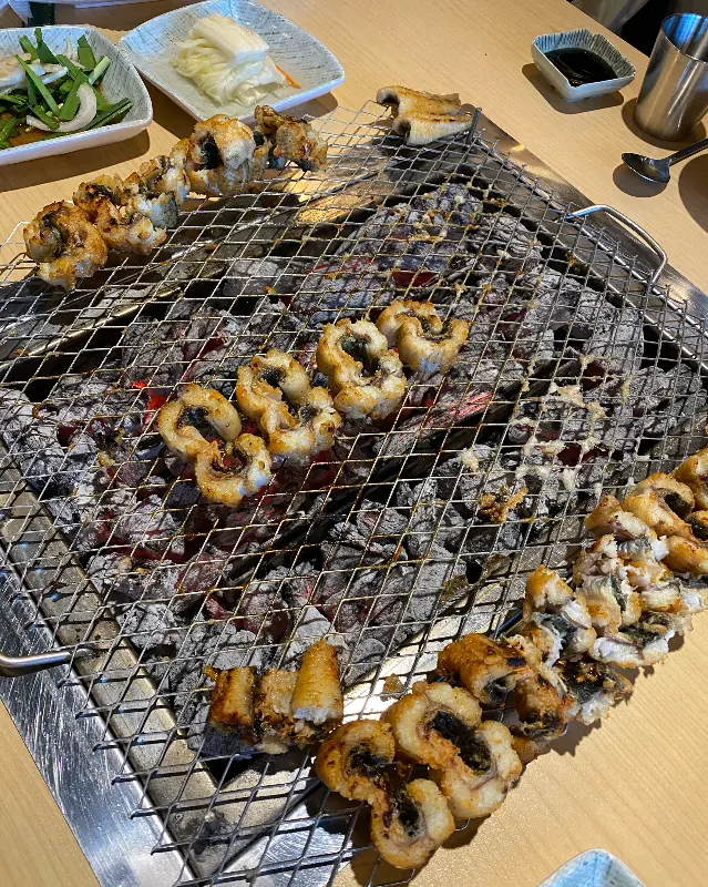 싱싱함이 눈으로도 보이는 장어