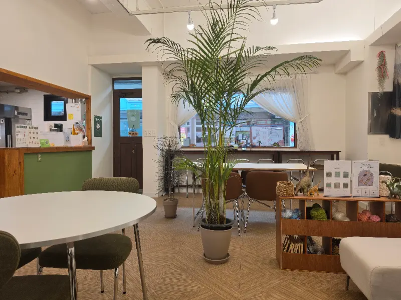 카페 내부 전경