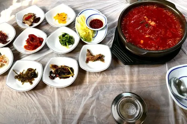 푸짐한 한 상 차림