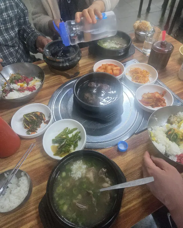 푸짐한 한 상 차림