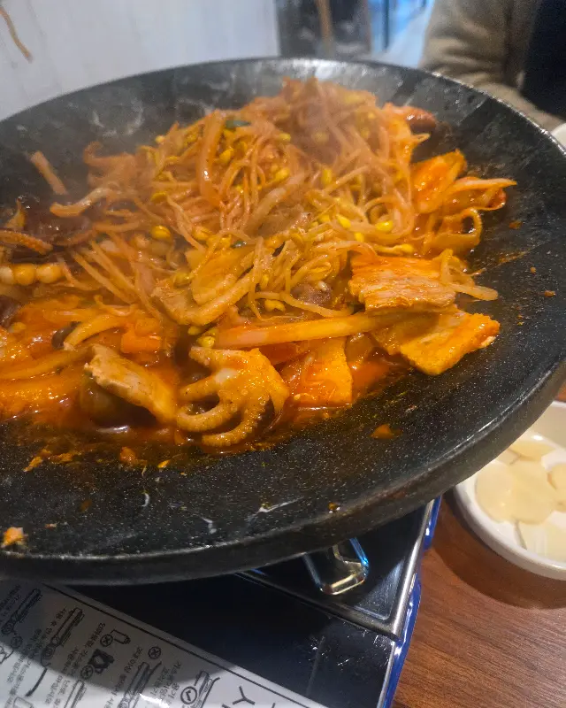 바름 한식당 내부