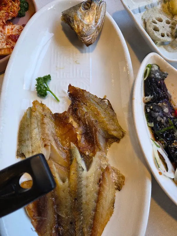 보리굴비 정식 한상 차림