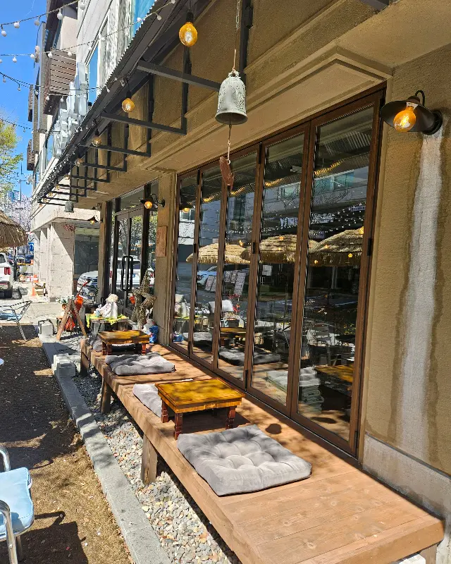 카페 민가 외부 전경