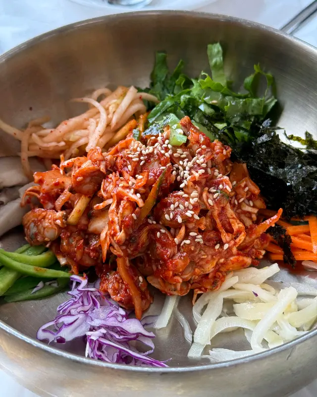 매콤새콤 바지락회비빔밥