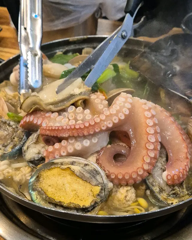 해물탕 손질
