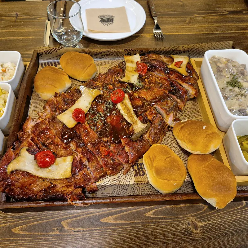 스페어립 바베큐 한상 차림