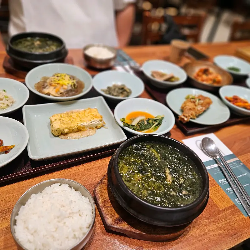 정갈한 한 상 차림