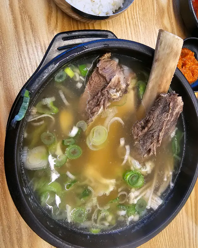 설렁탕 메뉴도 준비되어 있다