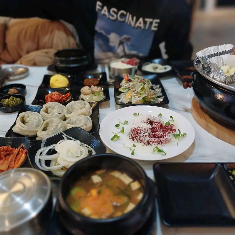 푸짐한 한 상 차림