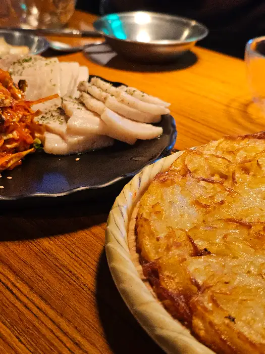 모듬전 또는 파전과 고기