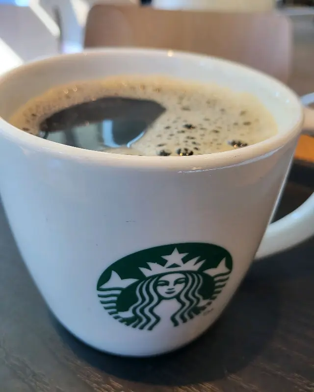 따뜻한 아메리카노