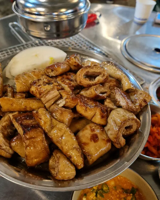 막창 한 접시