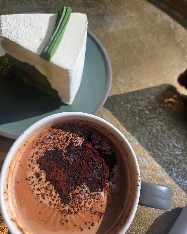 잣 두부 케이크