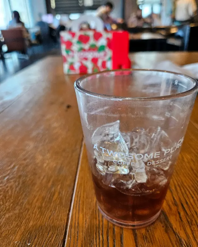 투썸플레이스 수원여대점에서