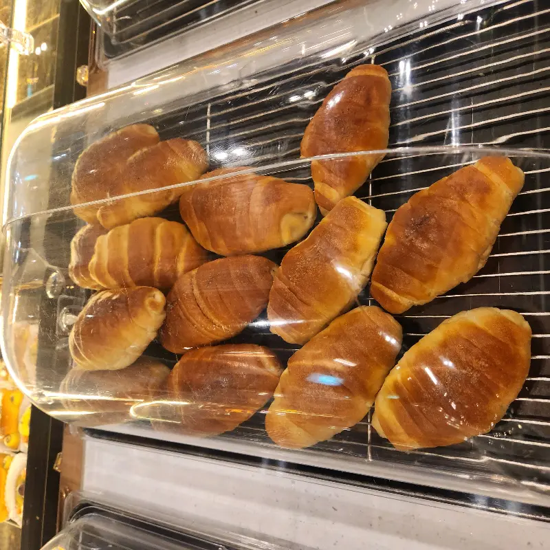 진열된 크루아상