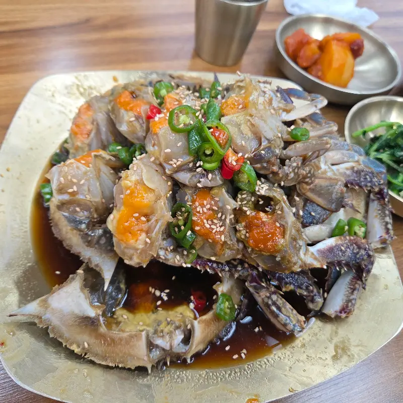 간장게장 한 상 차림