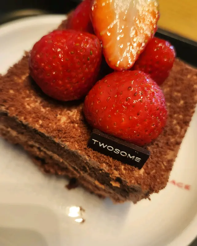 딸기 초콜릿 링딩동 케이크