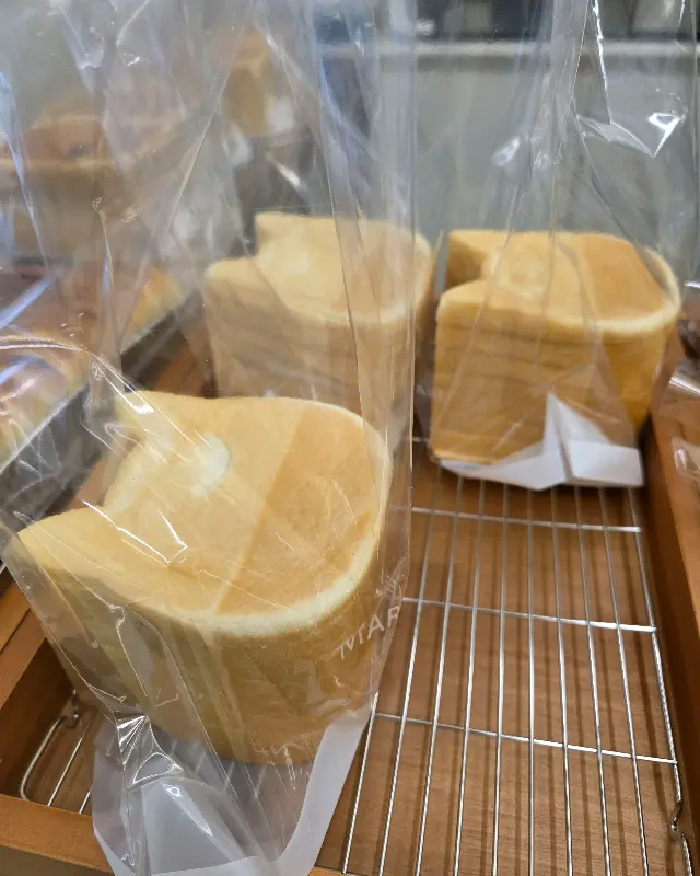 깔끔하고 아늑한 매장 내부