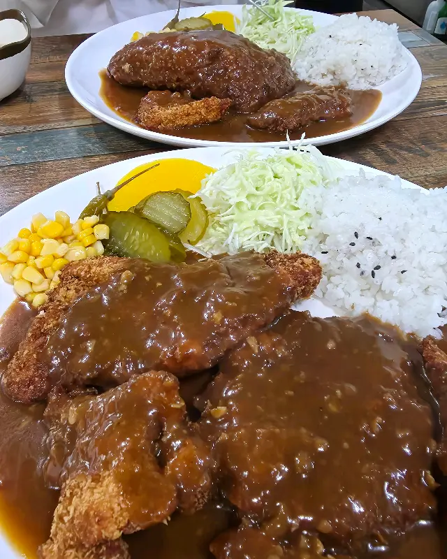 푸짐한 돈까스 한 상