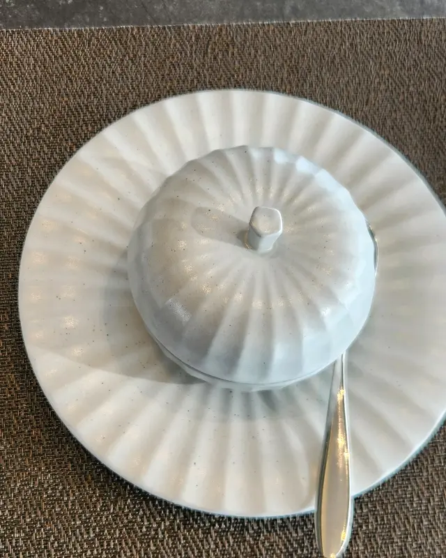 클라우드미포 한우반상 깔끔한 내부 인테리어