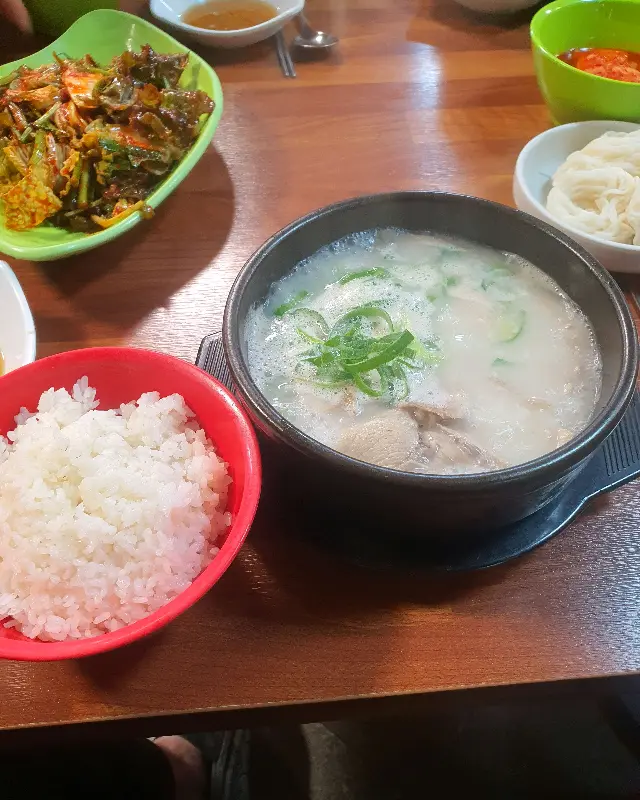 푸짐한 한 상 차림