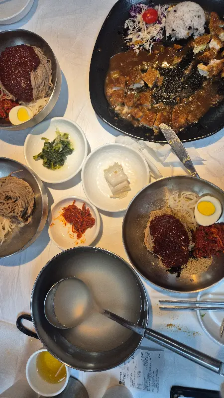 두메랑 막국수