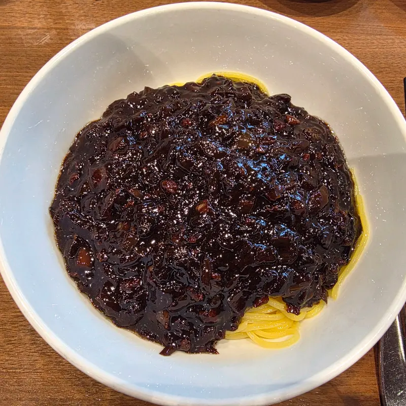 테이블린 짜장면