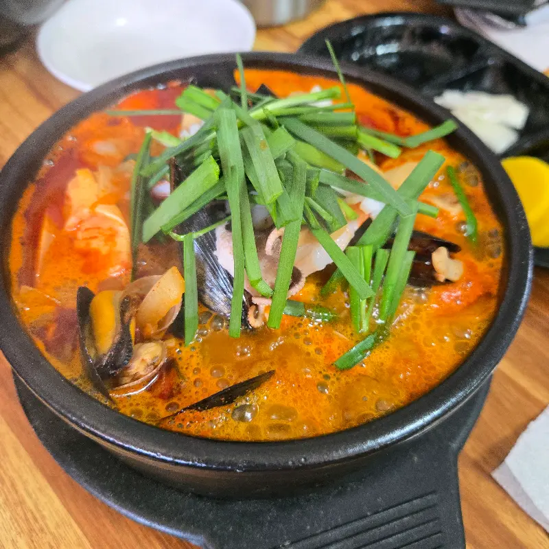뚝배기 짬뽕