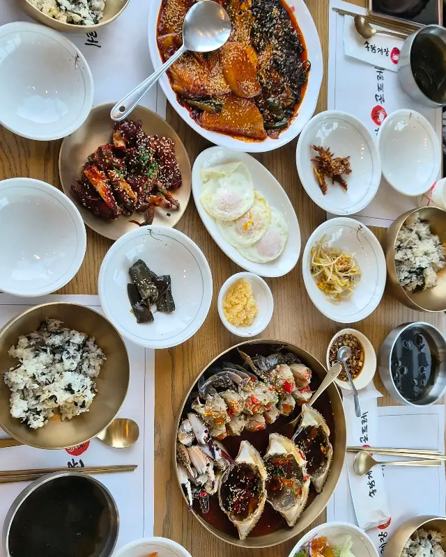 송담게장곤드레 한 상 차림